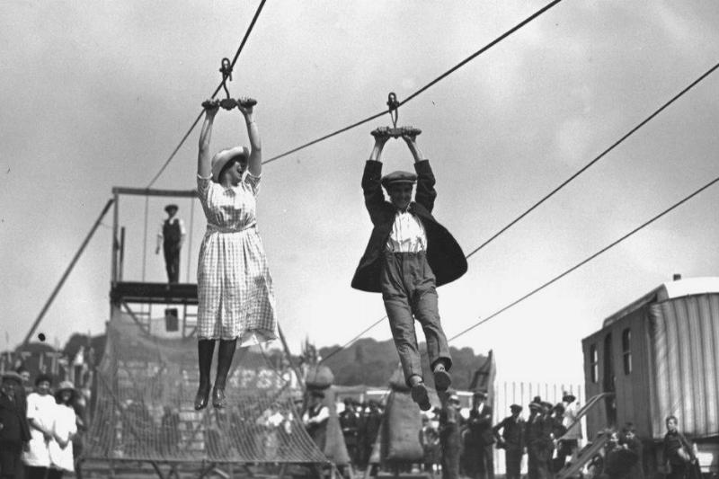 Vintage Photos That Give Us A Peek Into Everyday Life In The 1900s