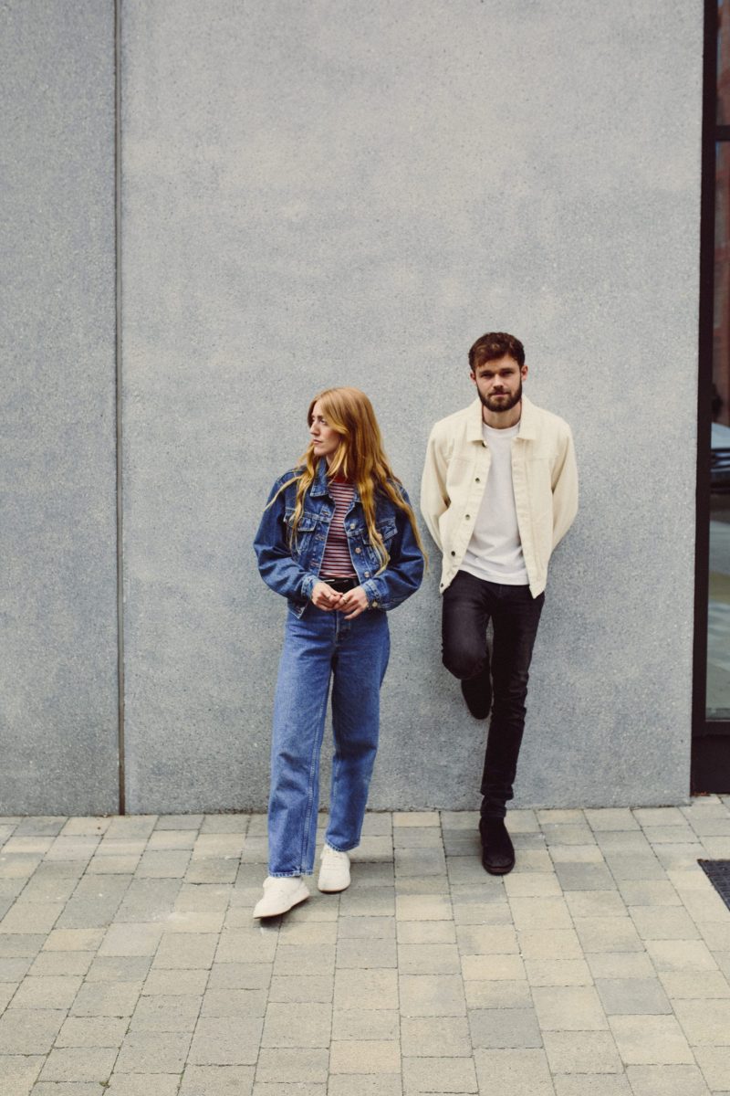 Elina Embraces The Beauty Of Imperfection With Heartfelt Duet ‘Scars’, Featuring Acclaimed Songwriter James TW