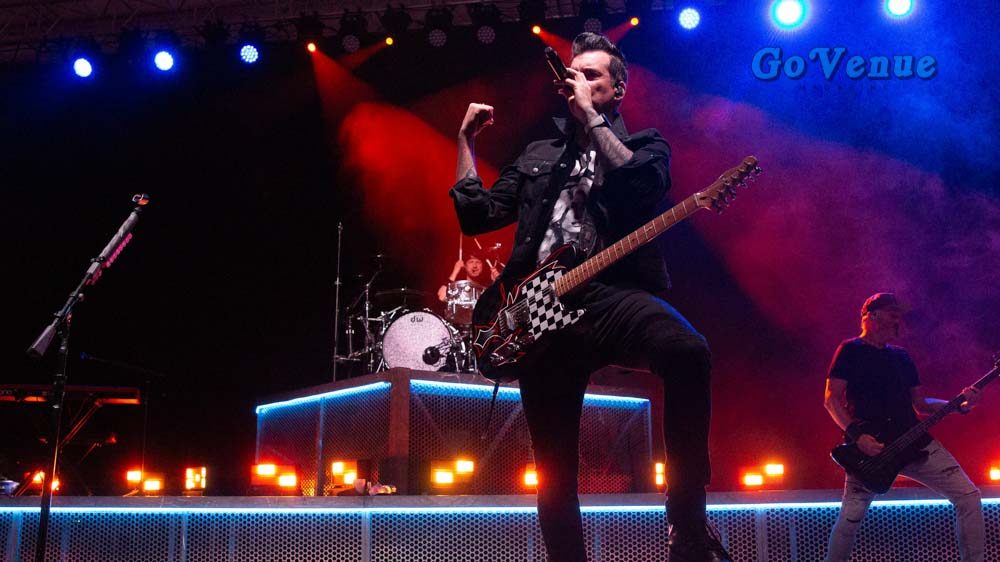 Kansas Crossing Casino Presents Theory of a Dead Man With Opening Guest Eve Under Fire!