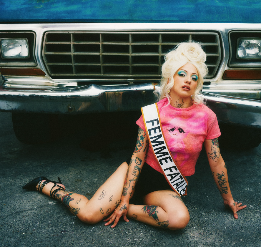 Mon Laferte Unleashes Tortured Glamour on Femme Fatale