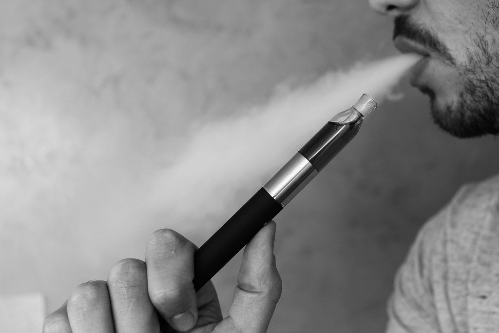 Why Are More Vapers Seeking Small-Batch Vape Juice?