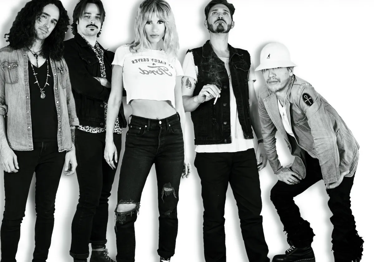 The Infamous HER Switch Things Around With ‘Be My Lover’