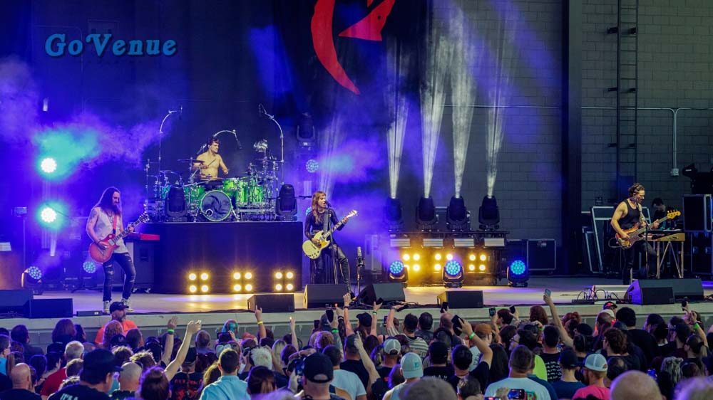 Halestorm Rocks Nebraska – Go Venue Magazine