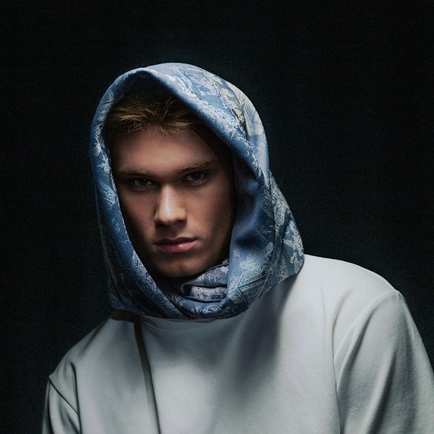 Ollie Hunt Elevates Modern Dance-Pop with the Confident New Single “STAY COLD”