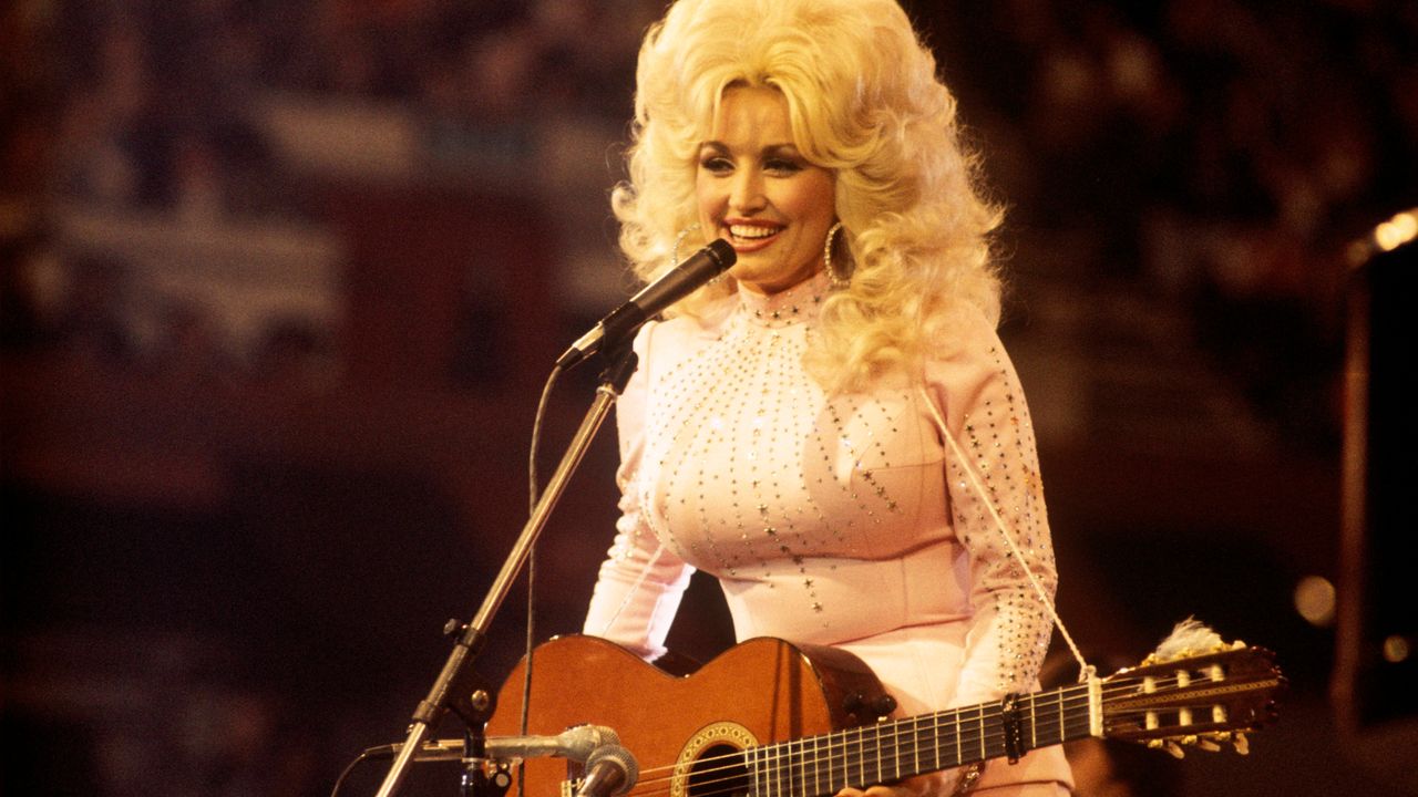 Dolly Parton Remembered: Taylor Swift, Reba McEntire, Kacey Musgraves, and More Pay Tribute