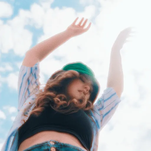 Hanna Andrea’s ‘Pinnacles’ Is A Quiet Anthem For The Highs And Lows Of Ambition