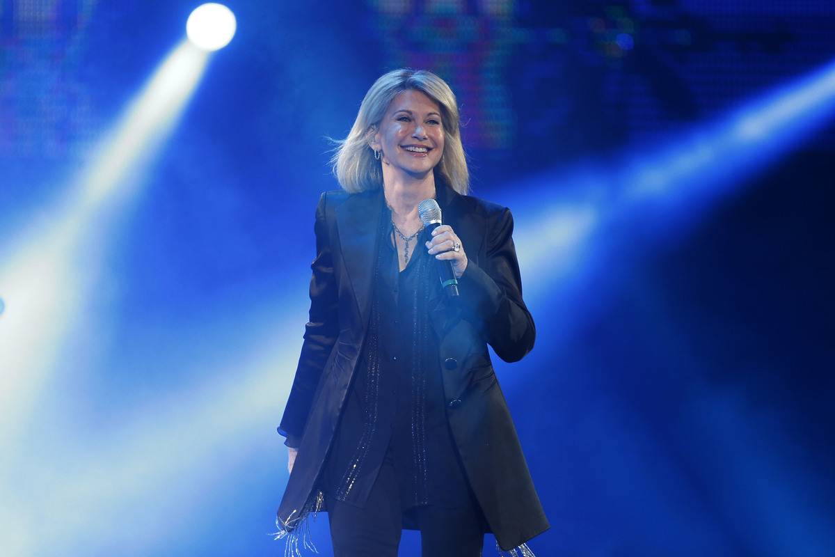 Artists Share Tributes To Olivia Newton-John